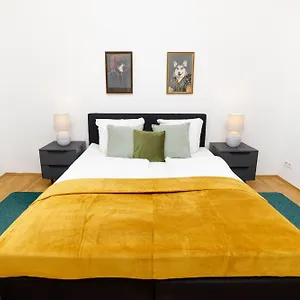 Great Mitte Museumsinsel Apartamento